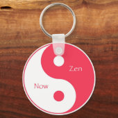 Now & Zen Magenta Schlüsselanhänger (Vorderseite)