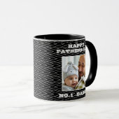 Nr. 1 Daddy Black and White Zig Zag Name und Foto Tasse (VorderseiteRechts)
