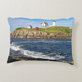 Nubble Light, Cape Neddick Maine Accent Pillow Dekokissen