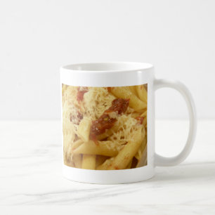 Nudeln, Tomaten und Käse Kaffeetasse