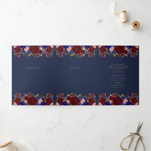 Nuestra Boda Burgundy Blue Floral Wedite Dreifach Gefaltete Einladung (Außenbereich)