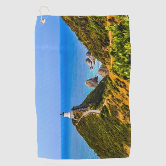 Nugget Point Leuchtturm, Neuseeland Golfhandtuch (Vorderseite)