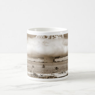 Nukleare Test-Tasse Kaffeetasse