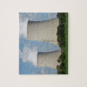 Nuklearer Power Pflanze Kühltürme Puzzle (Vertikal)