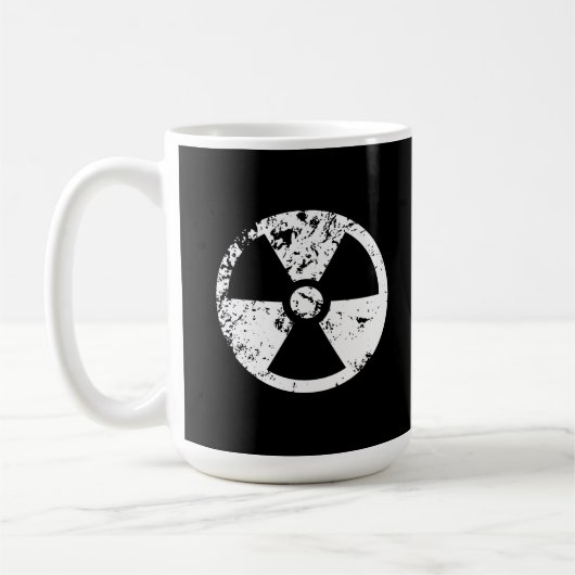 Nukleares radioaktives Zeichen Kaffeetasse (Links)