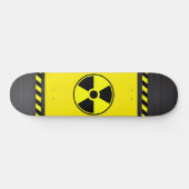 Nukleares Skateboard (Horizontal)