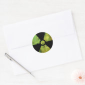 Nukleares Warnsymbol Runder Aufkleber (Umschlag)