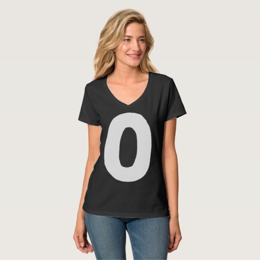 Number 0 big and bold white T-Shirt (Vorderseite Vollansicht)
