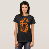 Number 6 Funny Meme Saying 6 7 Six Seven Halloween T-Shirt (Vorne ganz)