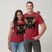 Nummer 1: Goldadlerbild Maroon Farbe T-Shirt (Unisex)