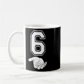 Nummer 6 passend zu 67 Meme Halloween-Kostüm Männe Kaffeetasse (Links)