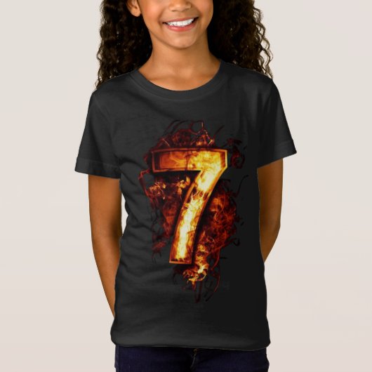Nummer 7 Grafik in Brandflamme T-Shirt (Vorderseite)