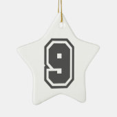 Nummer 9 keramikornament (Rechts)