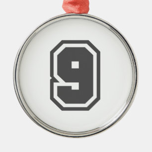 Nummer 9 silbernes ornament