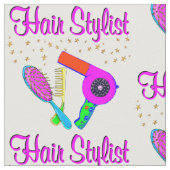 NUMMER EIN HAARSTYLIST UND SCHÖNER STOFF (Nahaufnahme)