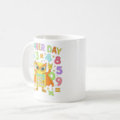 Nummerntag-Eulen-Mathe-Rechner-Design für Kinder Kaffeetasse (Vorderseite Links)