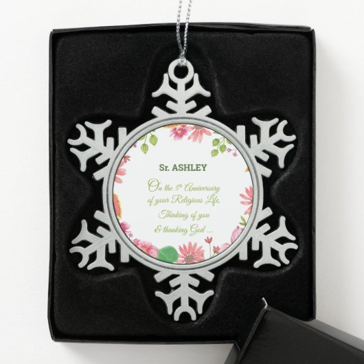 Nun Religiöse Blume zum 5. Jubiläum Schneeflocken Zinn-Ornament (Box)