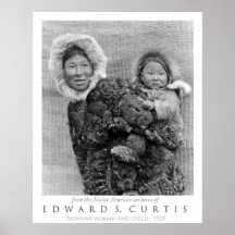 Nunivak Frauen tragen Kind