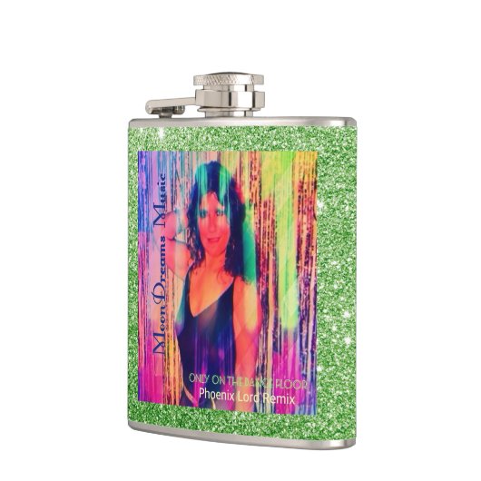 Nur auf der Dance Floor Remix Flachmann (Links)