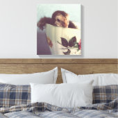 Nur Chillin hier in diesem Teacup Leinwanddruck (Insitu (Schlafzimmer))