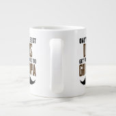 Nur die besten Vater werden an Großvater beworben Jumbo-Tasse (Rückseite)