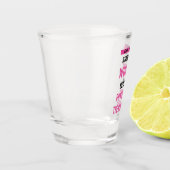 Nur die stärksten Frauen werden körperlich 2 Schnapsglas (Links)