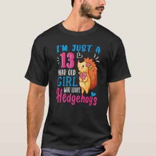 Nur ein 13-jähriges Mädchen, das Igel im 13. T-Shirt