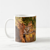 Nur ein Eichhörnchen im Wald Kaffeetasse (Links)