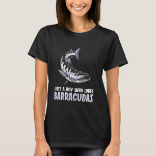 Nur ein Junge, der Barracudas Barracuda Liebe T-Shirt