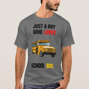nur ein Junge, der den Schulbus 4 Liebe T-Shirt