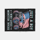 Nur ein Junge, der die amerikanische Flagge für LK Fleecedecke (Vorderseite (Horizontal))