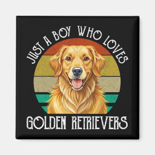 Nur ein Junge, der Golden Retriever liebt Magnet
