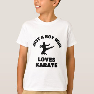 Nur ein Junge, der Lieben Karate T-Shirt