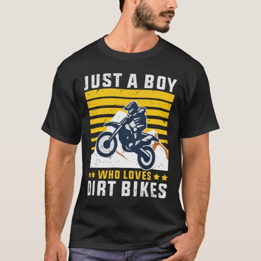 Nur ein Junge, der Lieben von Dirt Bikes hat T-Shirt (Vorderseite)