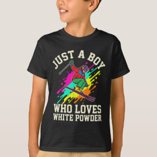 Nur ein Junge, der weißen Pulverschnee im Winter l T-Shirt