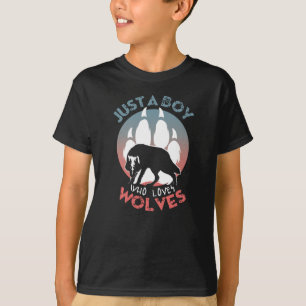 Nur ein Junge, der Wölfe liebt T-Shirt