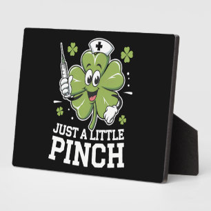 Nur ein kleiner Kniff Krankenschwester St. Patrick Fotoplatte