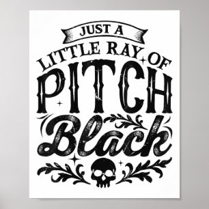 Nur ein kleiner Ray Pitch Black Spooky Season Hal Poster