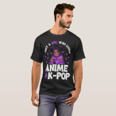 Nur ein Mädchen, das Anime und KPop African Ameri T-Shirt (Vorne ganz)