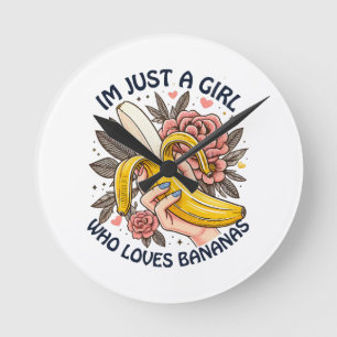 Nur ein Mädchen, das Bananen liebt Runde Wanduhr