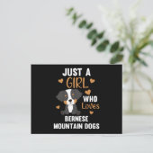 Nur ein Mädchen, das Berner Hundehunde Liebe Postkarte (Stehend Vorderseite)