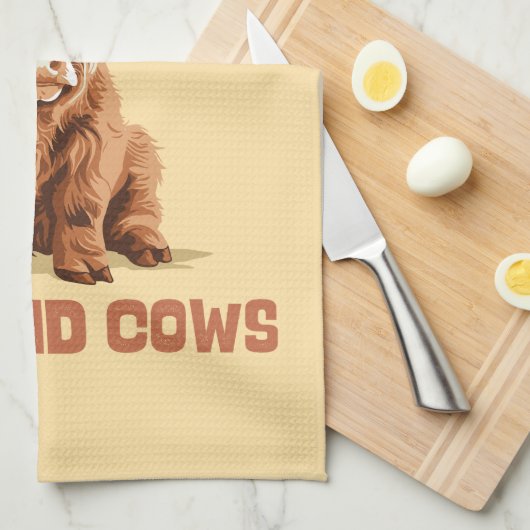 Nur ein Mädchen, das die Kühe der Highlands Liebe Geschirrtuch (Viertel Falte)