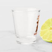 Nur ein Mädchen, das die Kühe der Highlands Liebe Schnapsglas (Links)