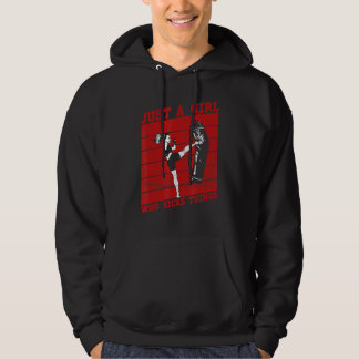 Nur ein Mädchen, das die materiellen Künste kickt Hoodie