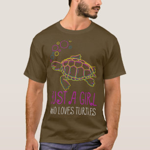Nur ein Mädchen, das die Schildkröten Liebe T-Shirt
