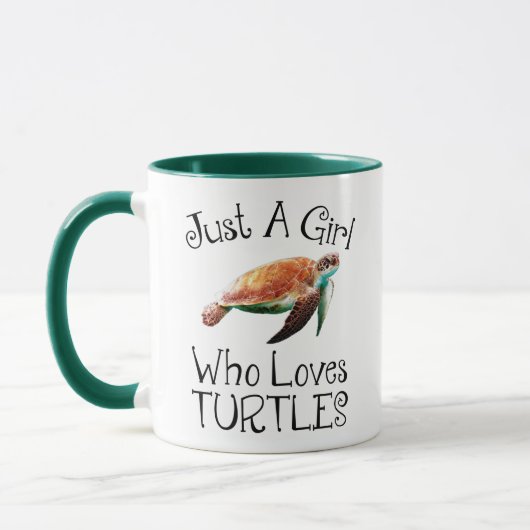 Nur ein Mädchen, das die Schildkröten  Tasse (Links)