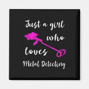 Nur ein Mädchen, das eine Metalldetektorschleuse L Magnet