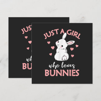Nur ein Mädchen, das Hasen Kaninchen liebt