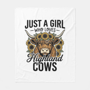 Nur ein Mädchen, das Highland-Kühe im Vintage-Desi Fleecedecke
