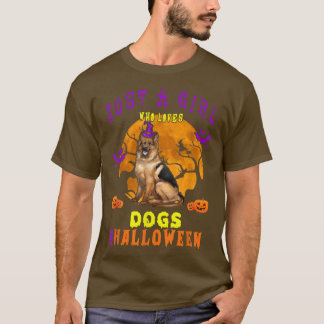 Nur ein Mädchen, das Hunde und Halloween-Pumm Lieb T-Shirt